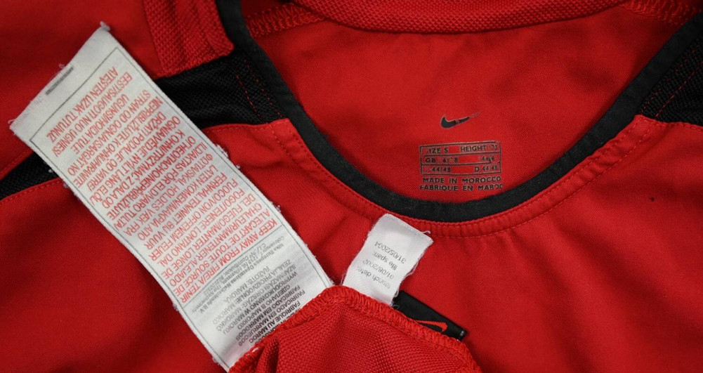 2002-04 MANCHESTER UNITED SHIRT S