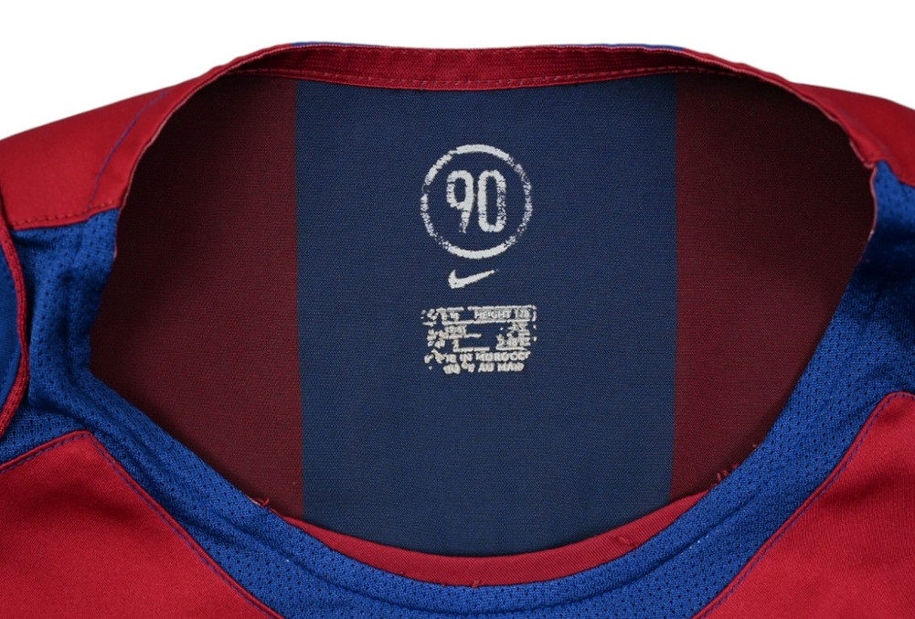 2004-05 BARCELONA *RONALDINHO* SHIRT M