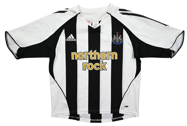 2005-06 NEWCASTLE UNITED *OWEN* SHIRT S. BOYS