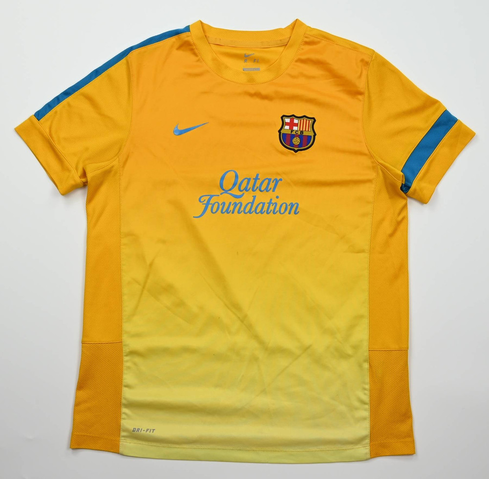FC BARCELONA  SHIRT XL. BOYS