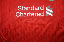 2010-12 LIVERPOOL *GERRARD* SHIRT XL