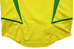 2002-04 BRAZIL SHIRT L. BOYS