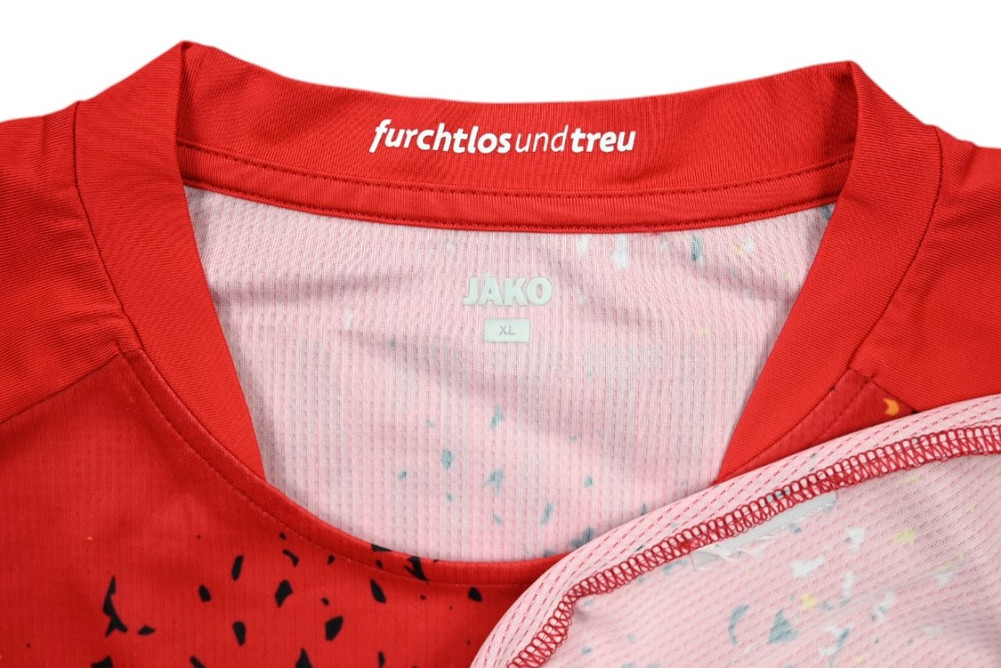 2021-22 VFB STUTTGART *KEMPF* SHIRT XL