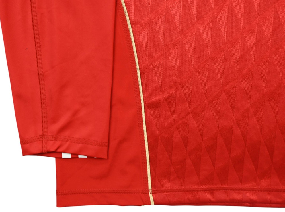 2010-11 LIVERPOOL PLAYER ISSUE SHIRT XL