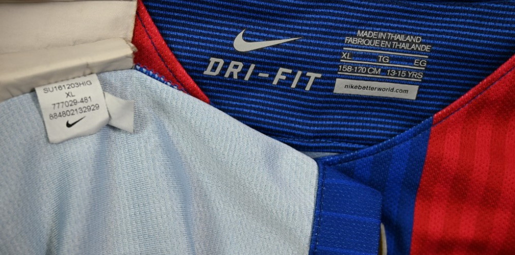 2016-17 BARCELONA *MESSI* KOSZULKA XL. BOYS