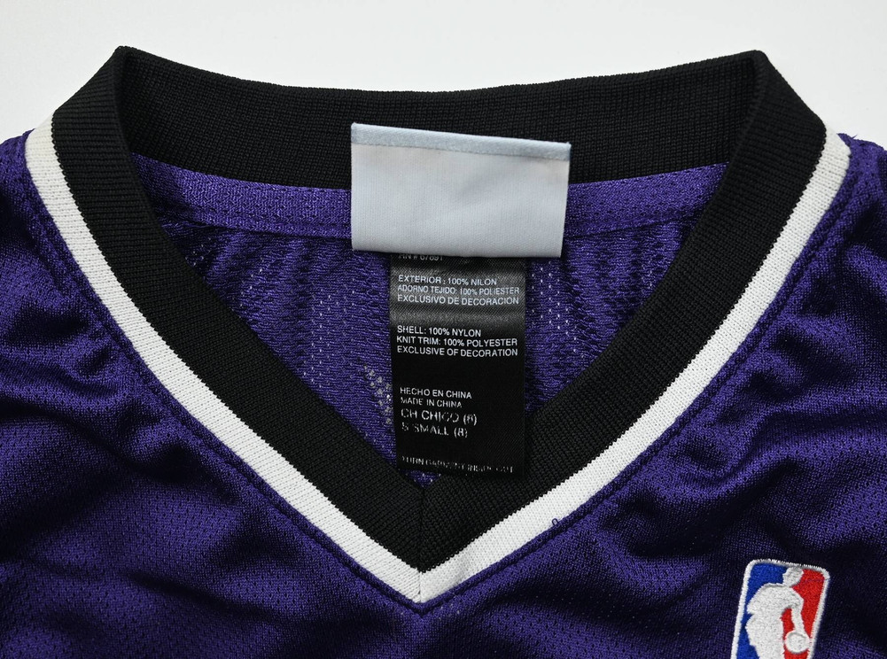 SACRAMENTO KINGS *JACKSON* NBA BASKETBALL KOSZULKA M. BOYS
