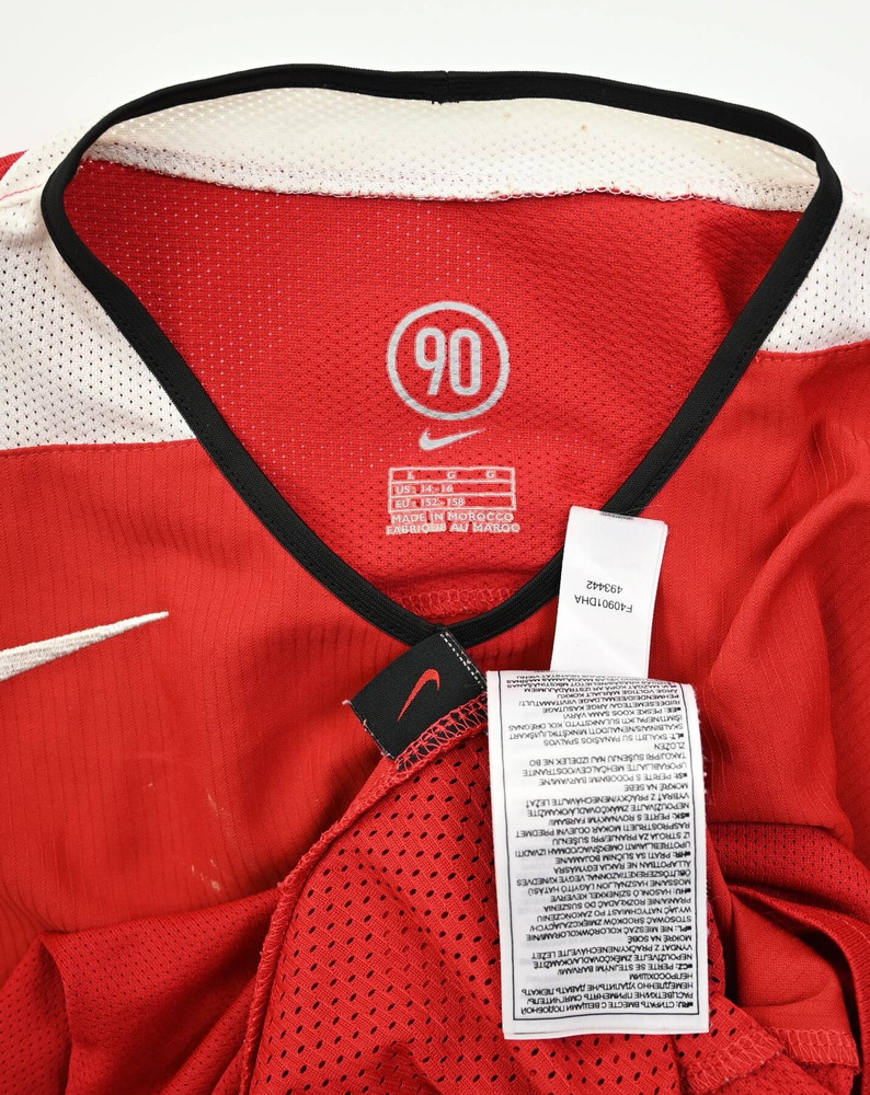 2004-06 MANCHESTER UNITED SHIRT L. BOYS