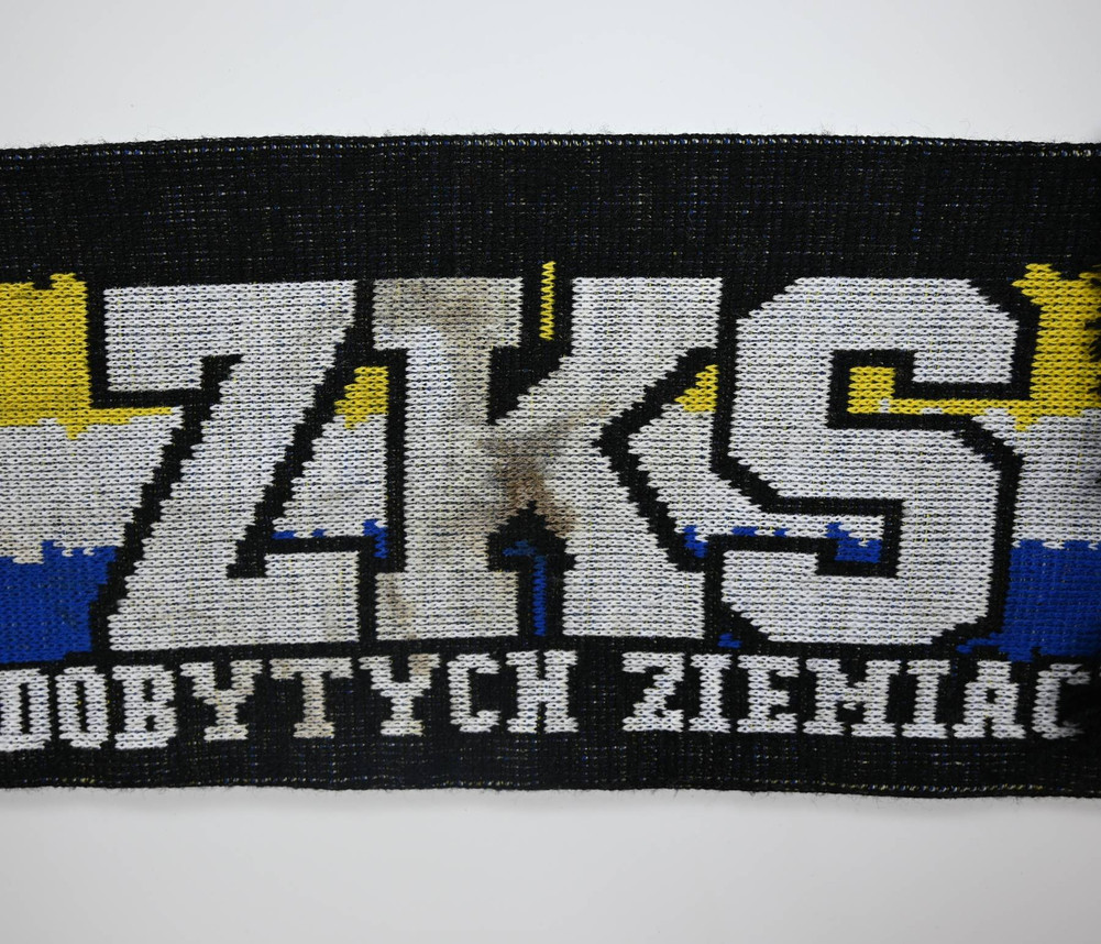 ZKS OLIMPIA NA ZDOBYTYCH ZIEMIACH PRUSKICH POLSKIE MIASTO ELBLĄG JEST SCARF