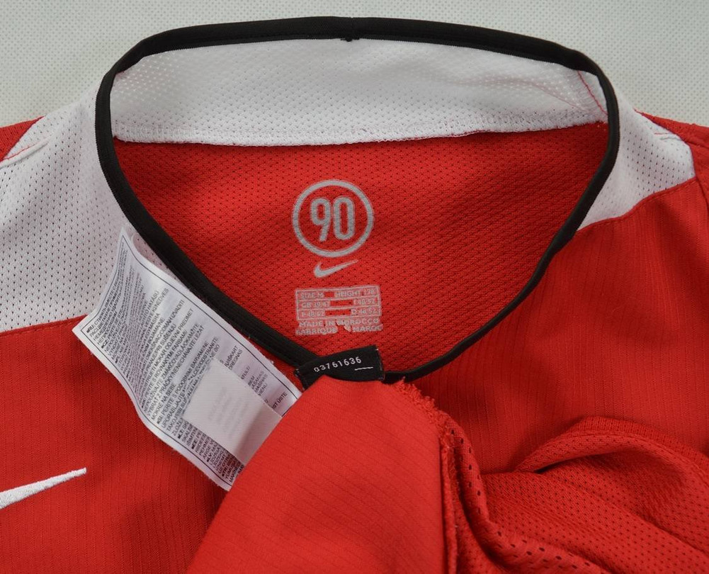 2004-06 MANCHESTER UNITED *SMITH* SHIRT M