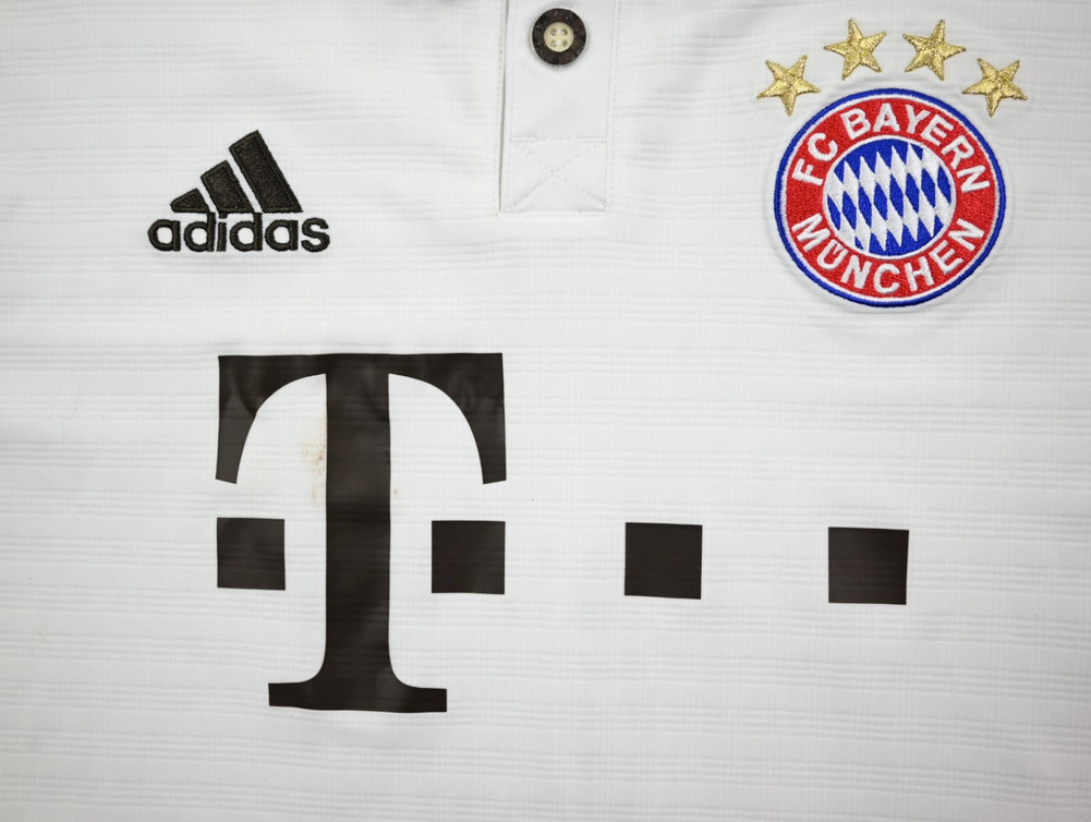 2013-14 BAYERN MUNCHEN *MULLER* SHIRT XL. BOYS