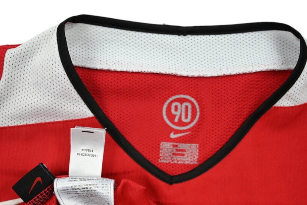 2004-06 MANCHESTER UNITED SHIRT L