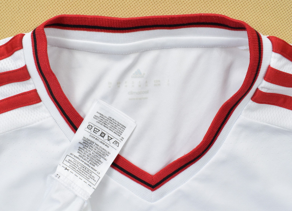 2015-16 MANCHESTER UNITED SHIRT M