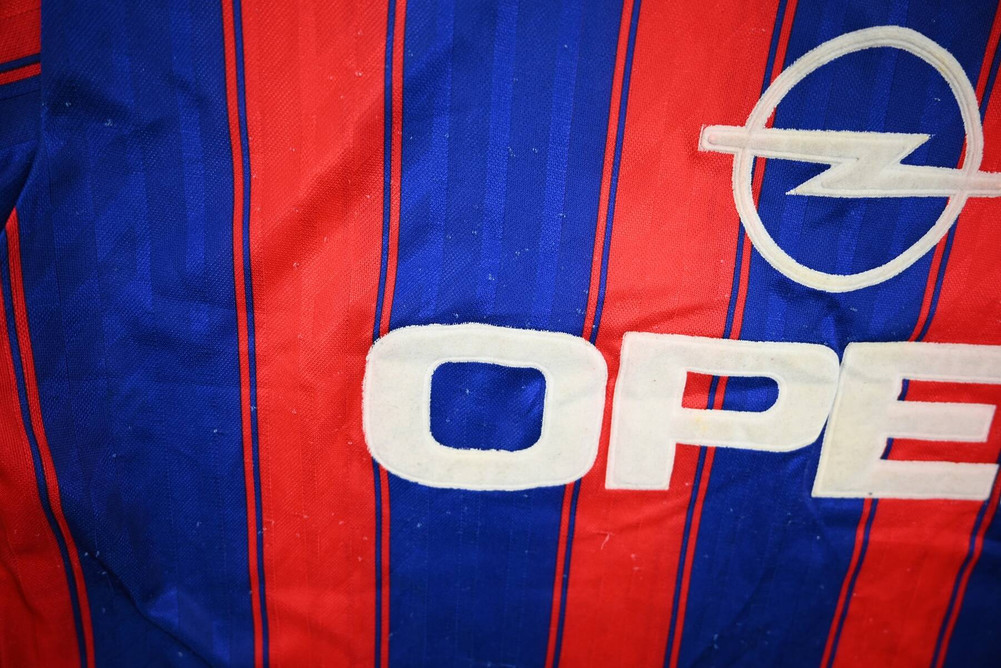 1995-97 BAYERN MUNCHEN *KLINSMANN* SHIRT M