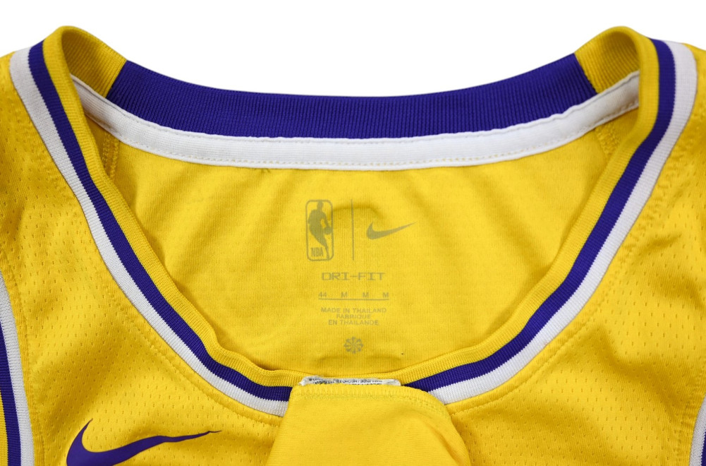 LOS ANGELES LAKERS *JAMES* NBA SHIRT M