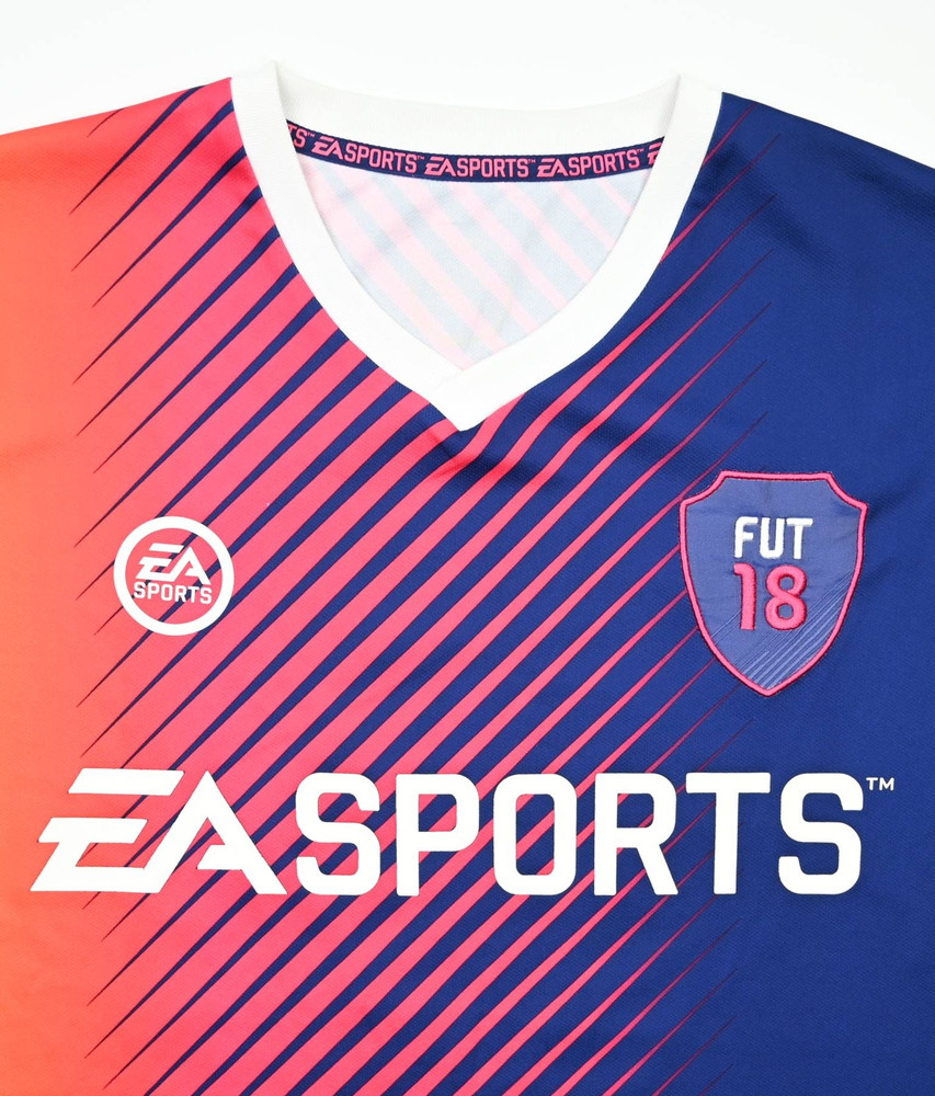EA SPORTS FIFA 18 ULTIMATE TEAM SHIRT L