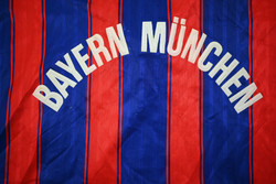 1995-97 BAYERN MUNCHEN SHIRT M