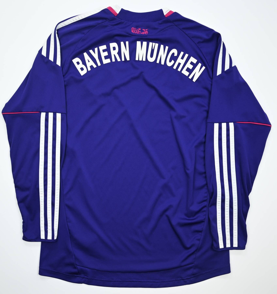 2010-11 BAYERN MUNCHEN GK LONGSLEEVE XL. BOYS