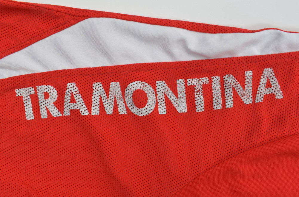 2006 INTERNACIONAL SHIRT M