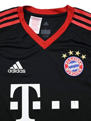 2017-18 BAYERN MUNCHEN LONGSLEEVE L. BOYS