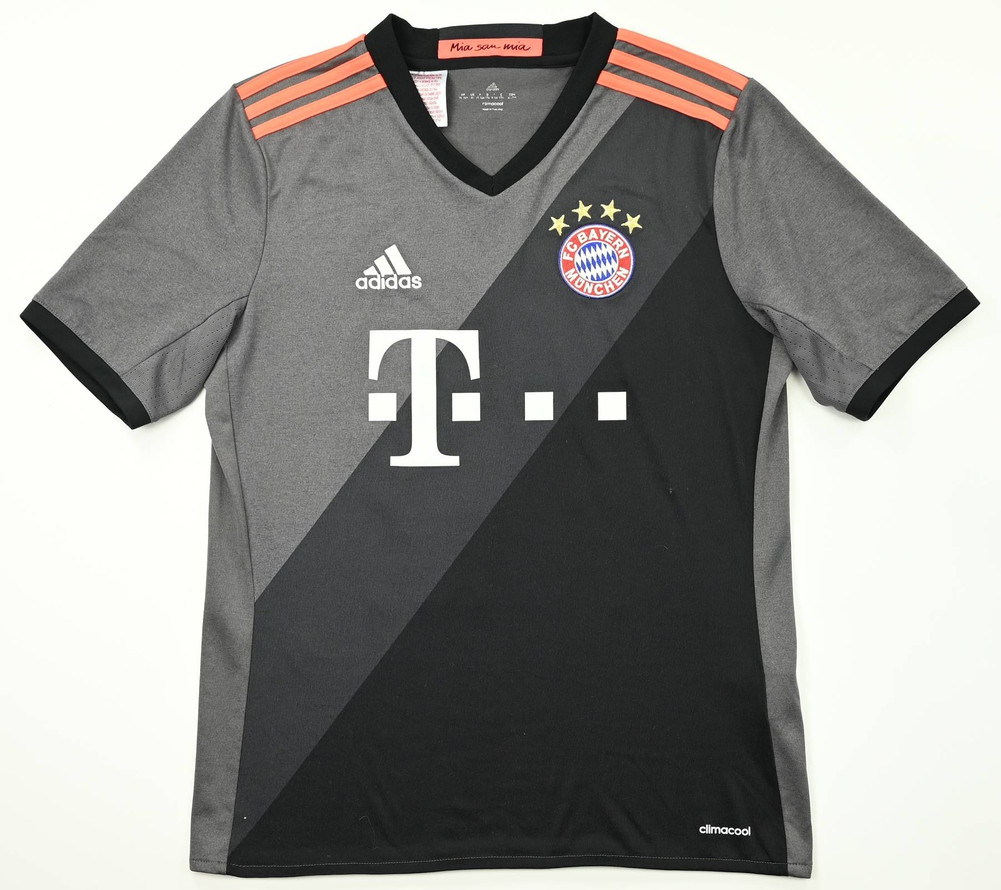 2016-17 BAYERN MUNCHEN *MULLER* SHIRT XL. BOYS