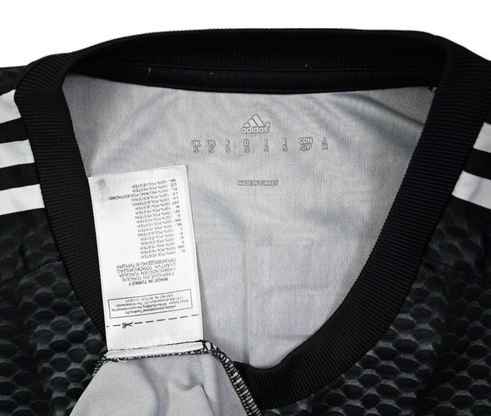 2014-15 BESIKTAS GOALKEEPER LONGSLEEVE SHIRT S