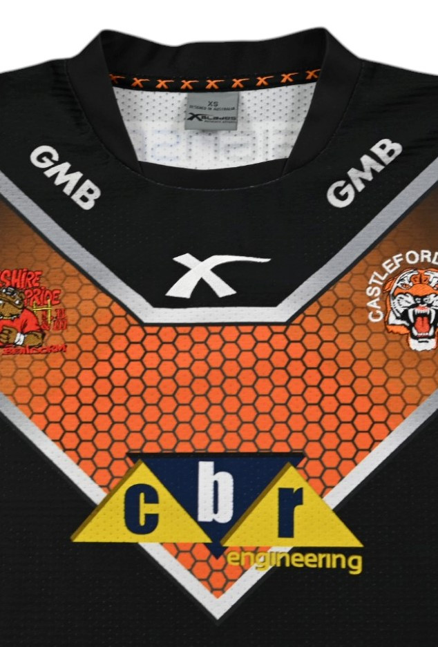 CASTLEFORD TIGERS RUGBY SHIRT XS