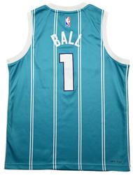 CHARLOTTE HORNETS *BALL* NBA SHIRT M. BOYS